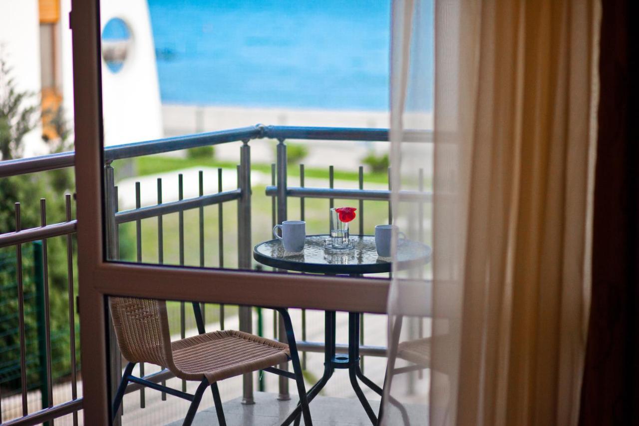 Vilmar Aparthotel Pomorie Ngoại thất bức ảnh