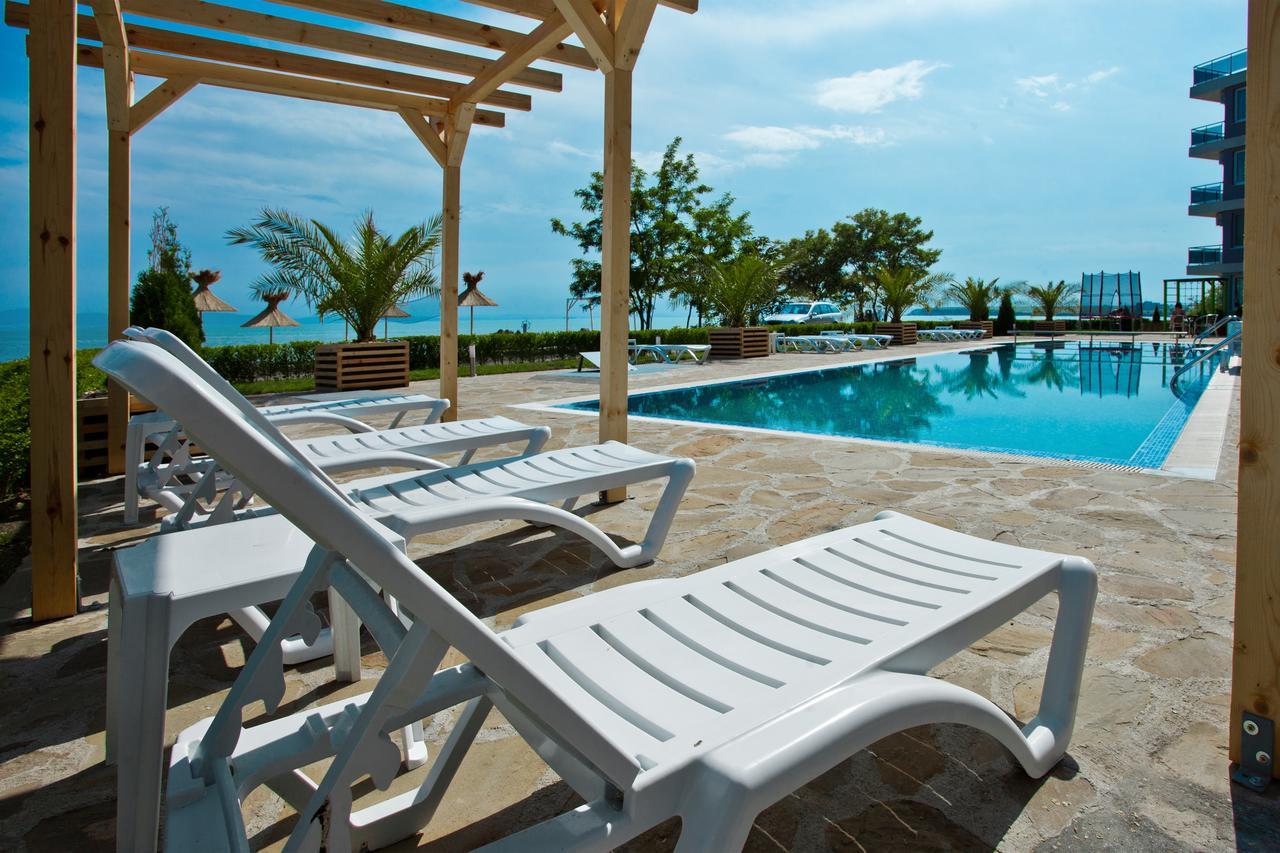 Vilmar Aparthotel Pomorie Ngoại thất bức ảnh