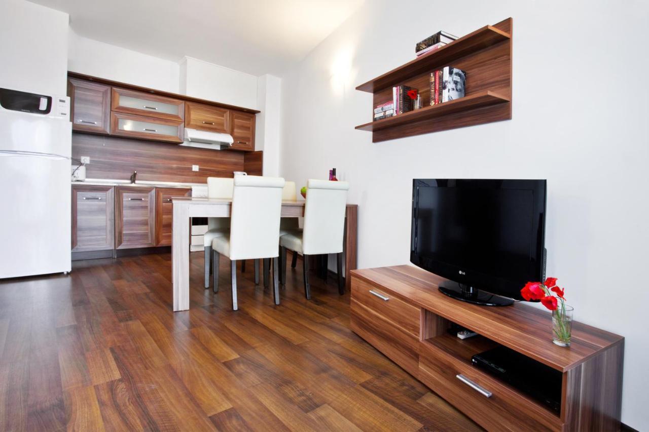 Vilmar Aparthotel Pomorie Ngoại thất bức ảnh