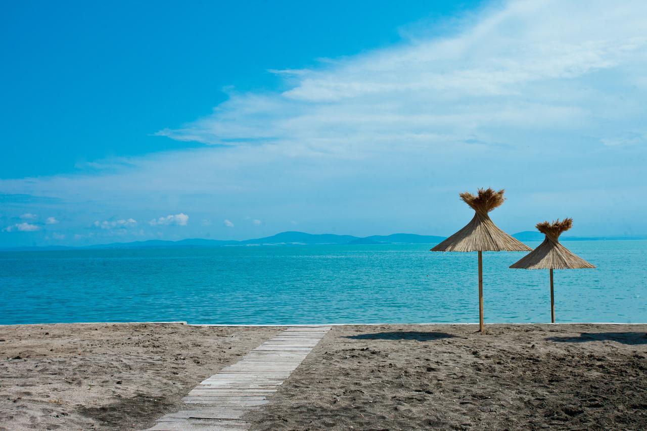 Vilmar Aparthotel Pomorie Ngoại thất bức ảnh