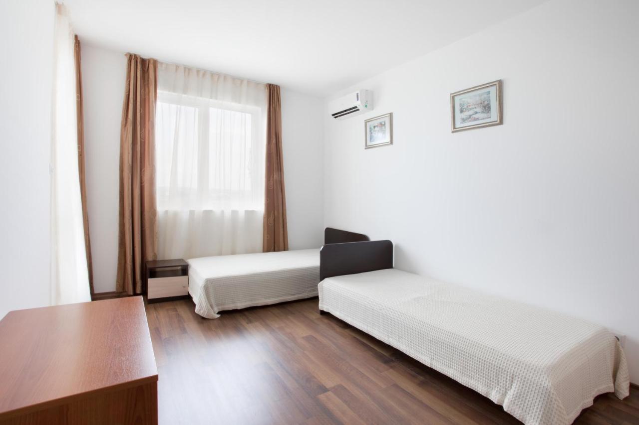 Vilmar Aparthotel Pomorie Ngoại thất bức ảnh